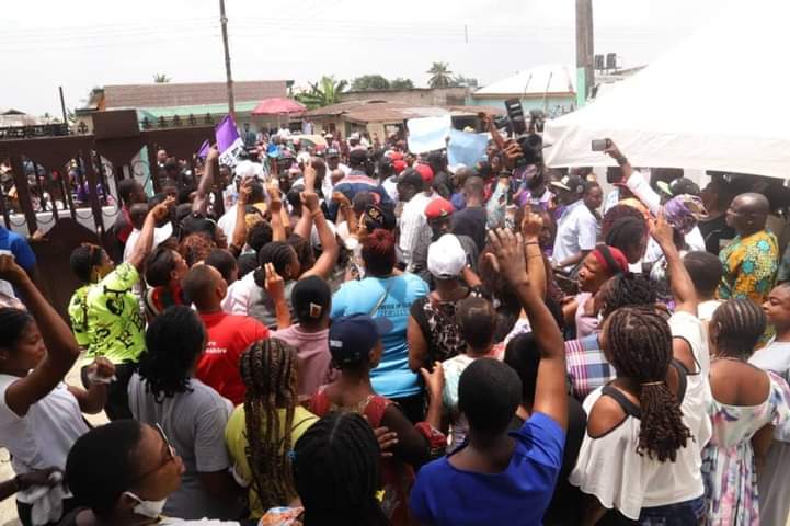 Eket Senatorial District Supporters heralding the arrival of Sen. OBA and his retinue 